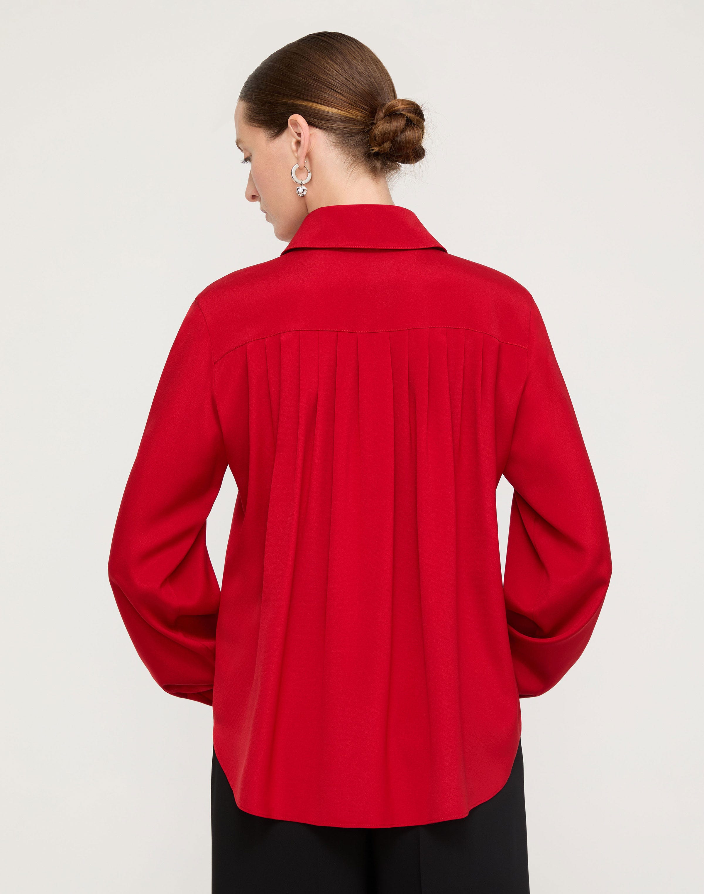 Petite Organic Silk Stretch Georgette Pleated Back Blouse