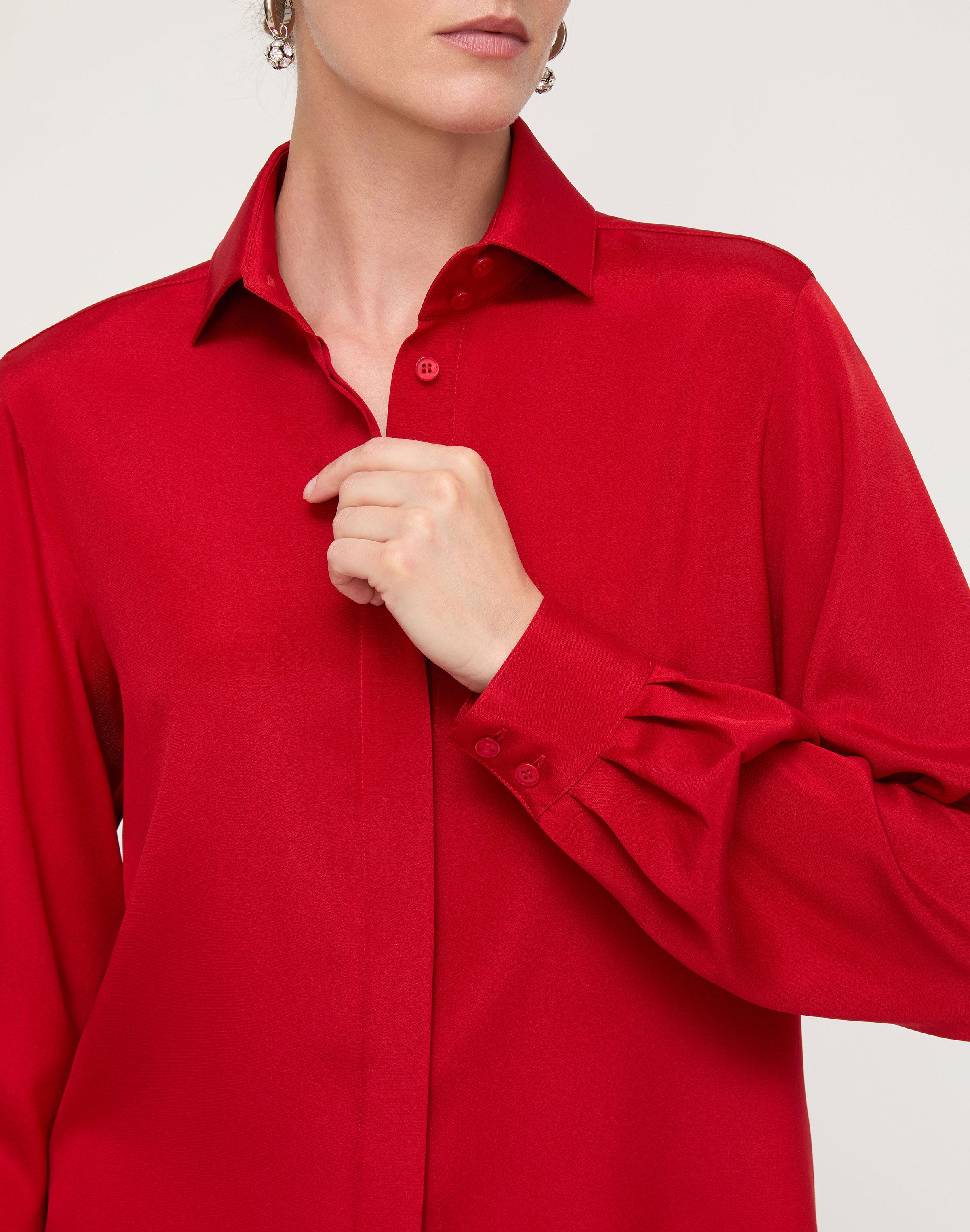 Petite Organic Silk Stretch Georgette Pleated Back Blouse