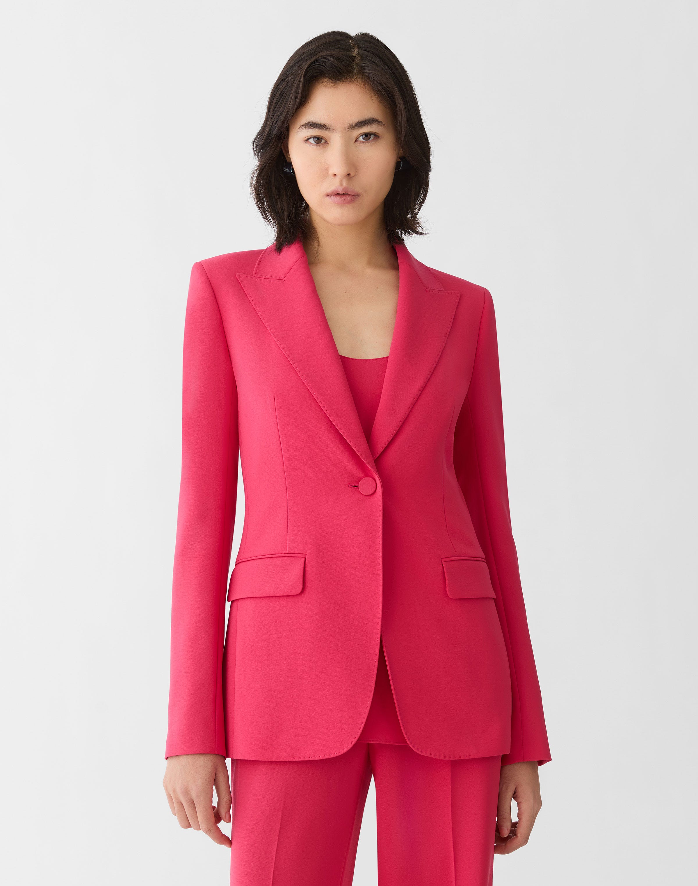 Petite Finesse Crepe Peak Lapel Blazer